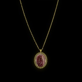 Ellipse Shape Necklaces-Maroon